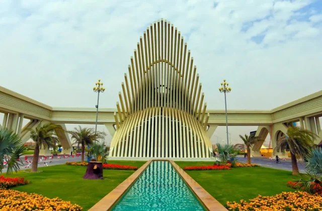 Bahria Town Karachi Properties for Sale | Houses & Villas
